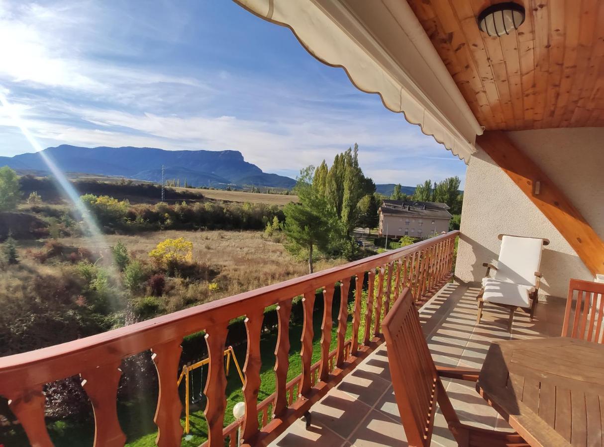 Apartamento Goxoa Jaca Exteriér fotografie
